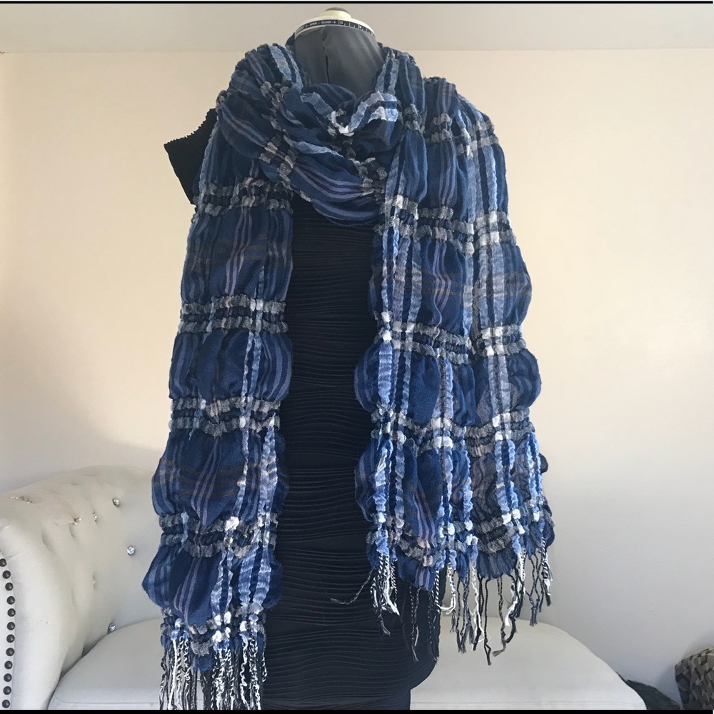 Scarf - Picture 4 of 7